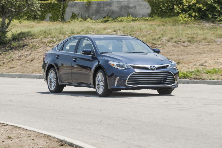  Toyota Avalon Limited 2015 года  (NA) (фото 5 из 31)